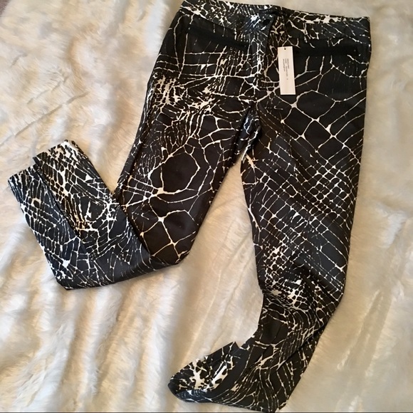 Yansi Fugel Crackle Print Pants - Picture 8 of 11